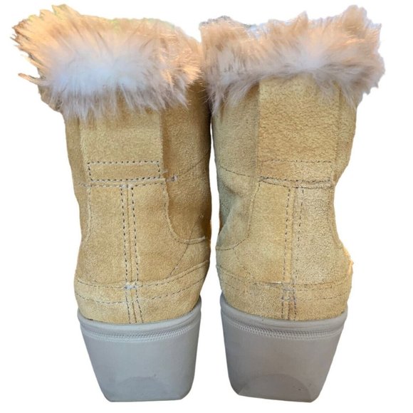 Cat Women's Honey Reset Harper Faux Fur Wedge Boots Shoelace Tie 9 W - Picture 2 of 5